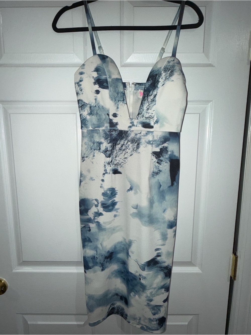 L’ATISTE by Amy Blue & White Watercolor Midi Dress Size S